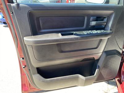 2019 RAM 1500 Classic Express - Photo 14 - Morgantown, WV 26505