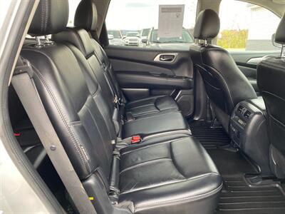 2019 Nissan Pathfinder SL   - Photo 17 - Morgantown, WV 26505