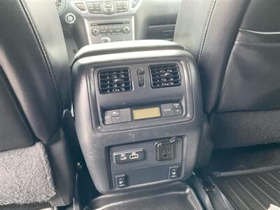 2019 Nissan Pathfinder SL   - Photo 15 - Morgantown, WV 26505