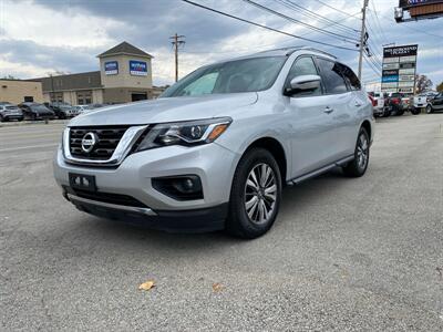 2019 Nissan Pathfinder SL   - Photo 1 - Morgantown, WV 26505