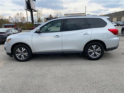 2019 Nissan Pathfinder SL   - Photo 8 - Morgantown, WV 26505