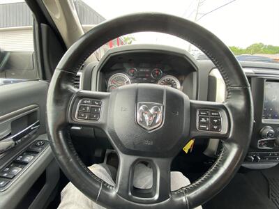 2018 RAM 1500 SLT   - Photo 25 - Morgantown, WV 26505