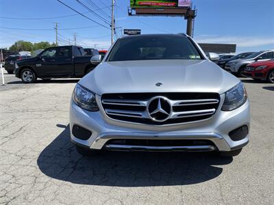 2018 Mercedes-Benz GLC GLC 300 4MATIC - Photo 2 - Morgantown, WV 26505