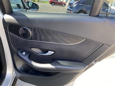 2018 Mercedes-Benz GLC GLC 300 4MATIC - Photo 17 - Morgantown, WV 26505