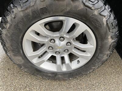 2017 Chevrolet Silverado 1500 LT   - Photo 8 - Morgantown, WV 26505