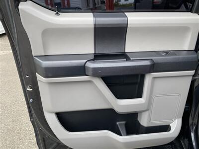 2015 Ford F-150 XLT   - Photo 15 - Morgantown, WV 26505