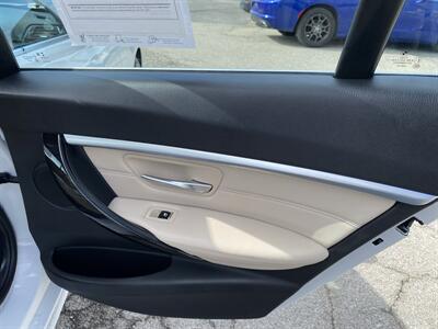 2017 BMW 330i xDrive   - Photo 20 - Morgantown, WV 26505