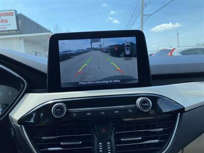 2020 Ford Escape SEL   - Photo 27 - Morgantown, WV 26505