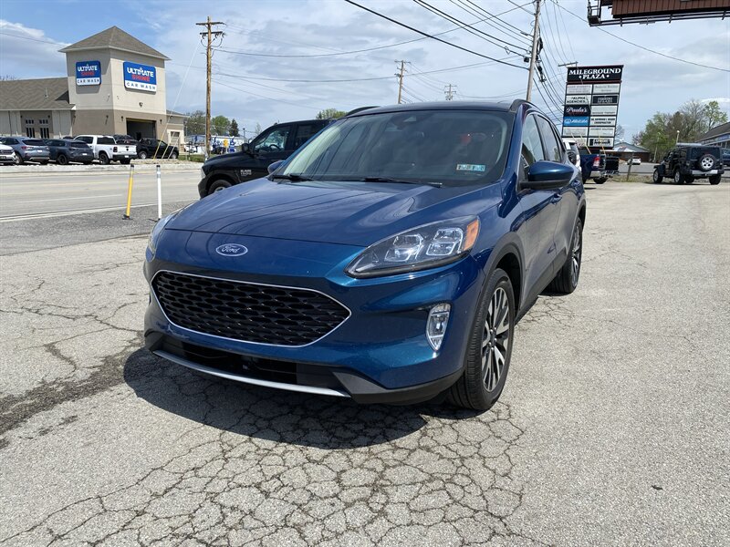 2020 Ford Escape SEL  