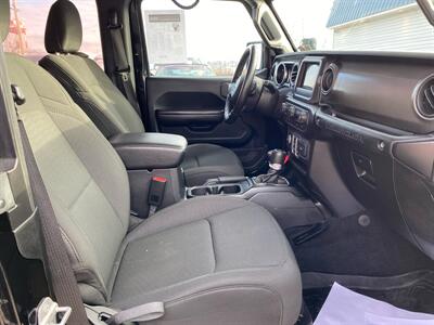 2020 Jeep Wrangler Sport   - Photo 15 - Morgantown, WV 26505
