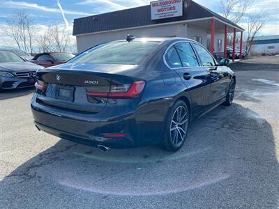 2021 BMW 330i xDrive   - Photo 5 - Morgantown, WV 26505