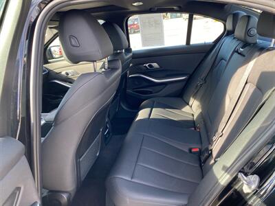 2021 BMW 330i xDrive   - Photo 15 - Morgantown, WV 26505