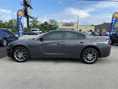 2017 Dodge Charger SXT   - Photo 8 - Morgantown, WV 26505
