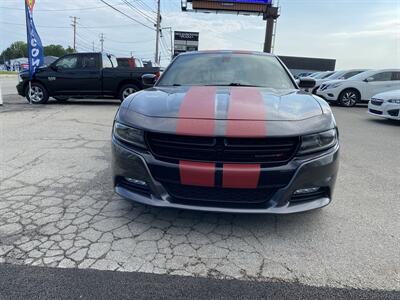 2017 Dodge Charger SXT   - Photo 2 - Morgantown, WV 26505