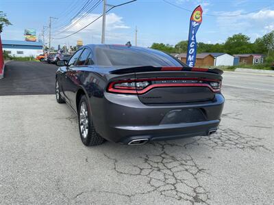 2017 Dodge Charger SXT   - Photo 7 - Morgantown, WV 26505