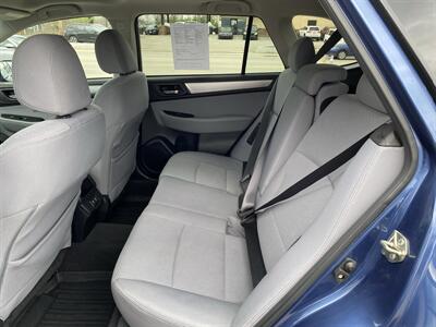 2019 Subaru Outback 2.5i Premium   - Photo 13 - Morgantown, WV 26505