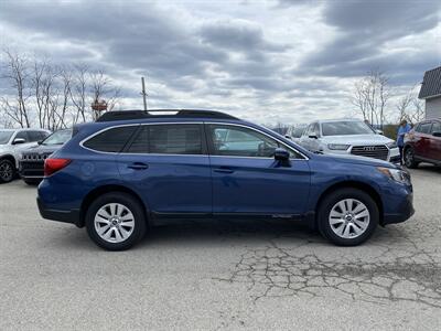 2019 Subaru Outback 2.5i Premium   - Photo 4 - Morgantown, WV 26505