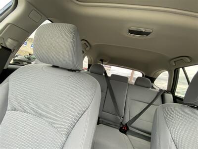 2019 Subaru Outback 2.5i Premium   - Photo 28 - Morgantown, WV 26505