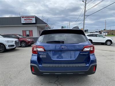 2019 Subaru Outback 2.5i Premium   - Photo 6 - Morgantown, WV 26505