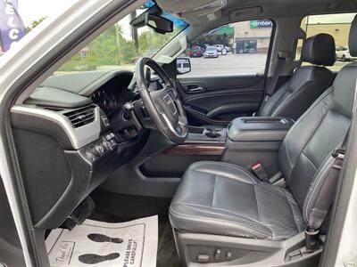 2016 GMC Yukon SLE   - Photo 11 - Morgantown, WV 26505