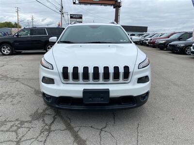 2015 Jeep Cherokee Latitude   - Photo 2 - Morgantown, WV 26505