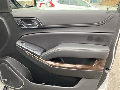 2019 Chevrolet Suburban LT   - Photo 20 - Morgantown, WV 26505