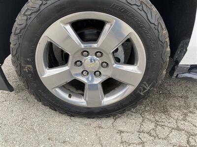 2019 Chevrolet Suburban LT   - Photo 9 - Morgantown, WV 26505