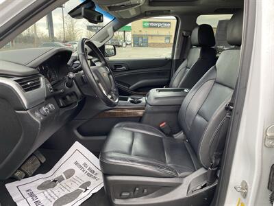 2019 Chevrolet Suburban LT   - Photo 11 - Morgantown, WV 26505