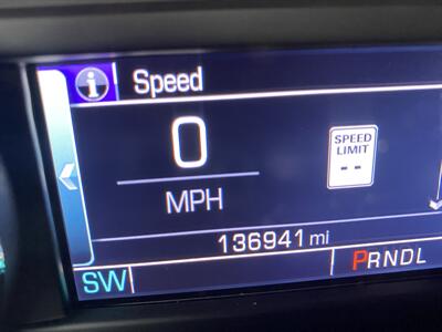 2019 Chevrolet Suburban LT   - Photo 25 - Morgantown, WV 26505