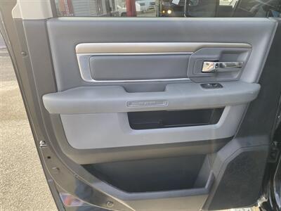 2016 RAM 1500 BIG HORN   - Photo 13 - Morgantown, WV 26505