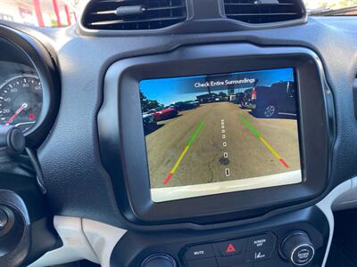 2022 Jeep Renegade Latitude   - Photo 27 - Morgantown, WV 26505