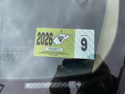 2006 Acura MDX Touring w/Navi w/RES   - Photo 11 - Morgantown, WV 26505