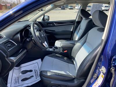 2017 Subaru Legacy 2.5i Sport   - Photo 11 - Morgantown, WV 26505