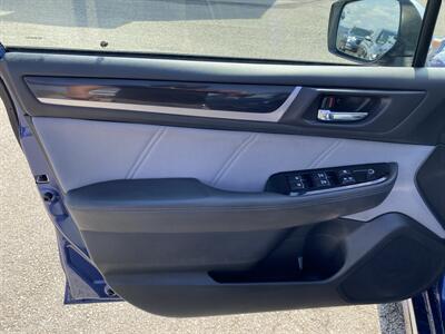 2017 Subaru Legacy 2.5i Sport   - Photo 12 - Morgantown, WV 26505