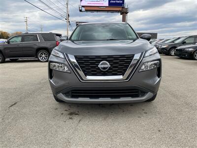 2023 Nissan Rogue SV   - Photo 2 - Morgantown, WV 26505