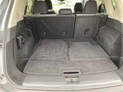 2023 Nissan Rogue SV   - Photo 15 - Morgantown, WV 26505