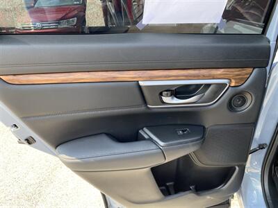 2021 Honda CR-V Touring - Photo 15 - Morgantown, WV 26505