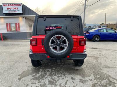2018 Jeep Wrangler Unlimited Sahara   - Photo 6 - Morgantown, WV 26505