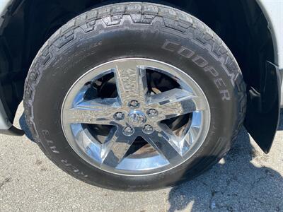 2018 RAM 1500 Tradesman   - Photo 8 - Morgantown, WV 26505