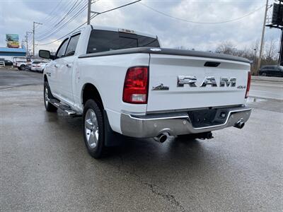 2017 RAM 1500 SLT   - Photo 8 - Morgantown, WV 26505