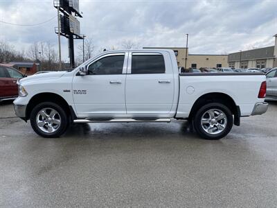 2017 RAM 1500 SLT   - Photo 9 - Morgantown, WV 26505