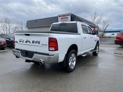 2017 RAM 1500 SLT   - Photo 5 - Morgantown, WV 26505