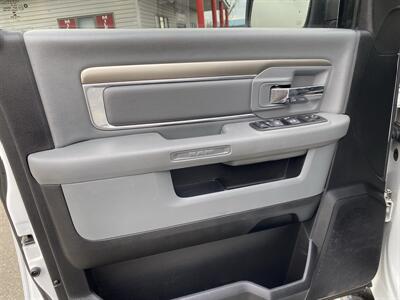 2017 RAM 1500 SLT   - Photo 14 - Morgantown, WV 26505