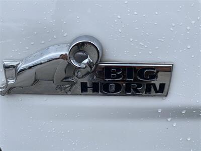 2017 RAM 1500 SLT   - Photo 7 - Morgantown, WV 26505