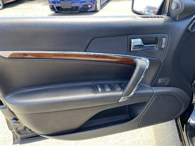 2010 Lincoln MKZ/Zephyr - Photo 12 - Morgantown, WV 26505