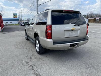 2013 Chevrolet Suburban LT   - Photo 7 - Morgantown, WV 26505