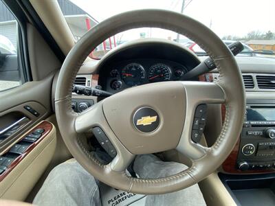 2013 Chevrolet Suburban LT   - Photo 26 - Morgantown, WV 26505