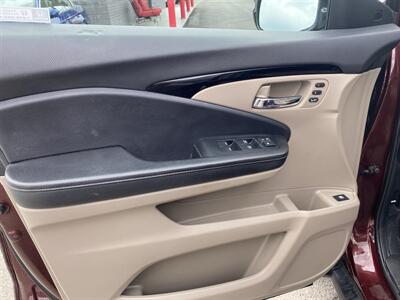 2020 Honda Ridgeline RTL-E   - Photo 13 - Morgantown, WV 26505