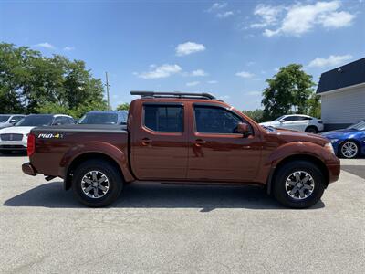 2016 Nissan Frontier SV   - Photo 4 - Morgantown, WV 26505