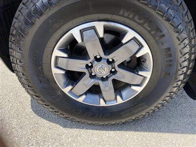 2016 Nissan Frontier SV   - Photo 9 - Morgantown, WV 26505